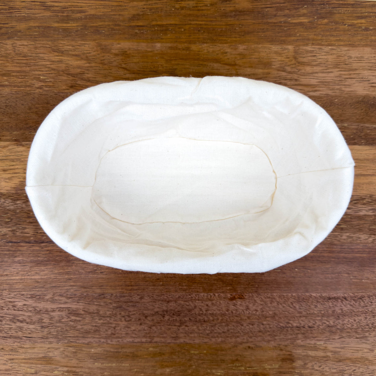 Oval Banneton with Cloth Liner
